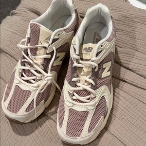 New Balance Women's Dusty Pink and Cream Mesh Running Sneakers